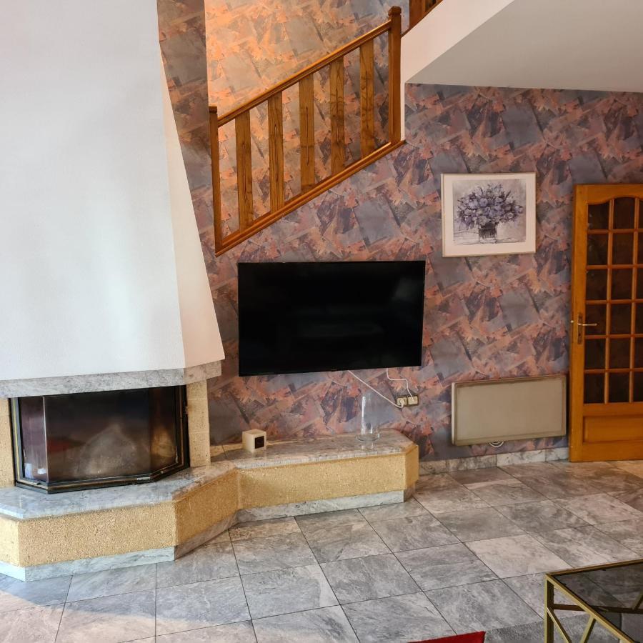Le Gite De Massiac Extérieur photo