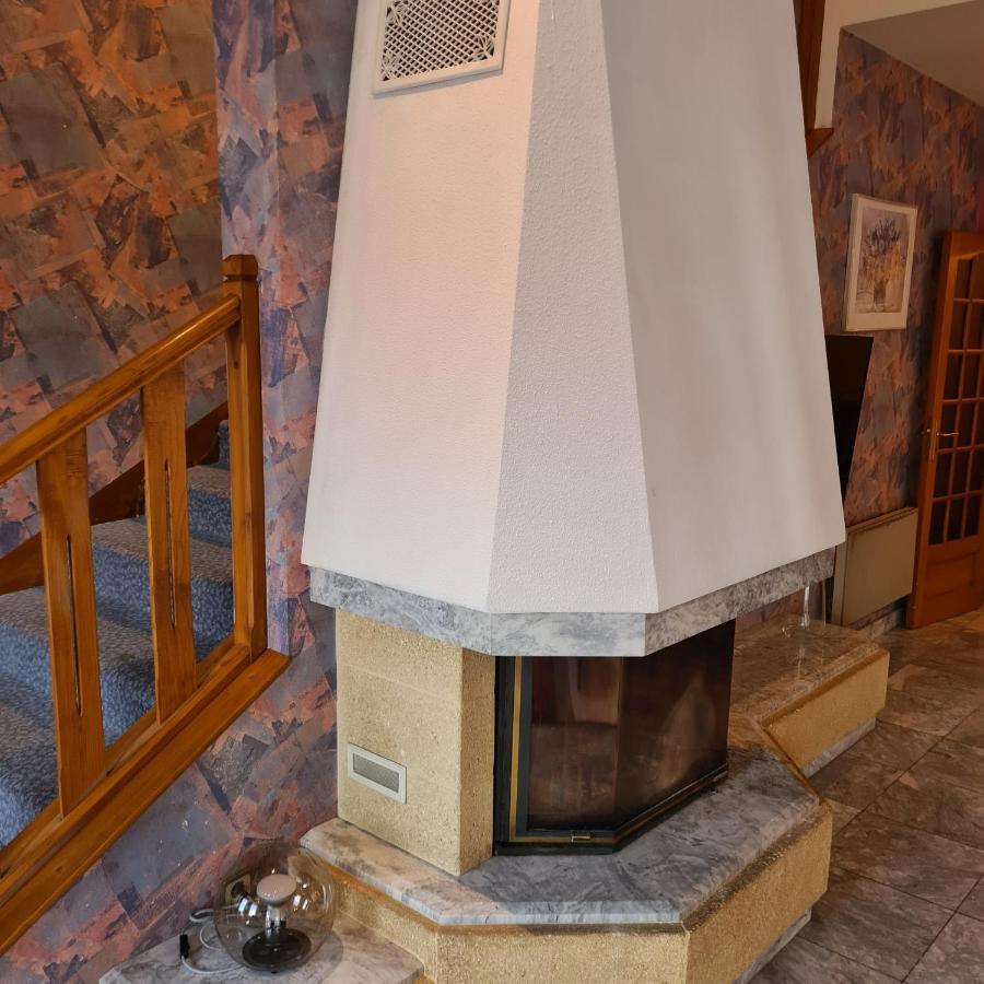 Le Gite De Massiac Extérieur photo