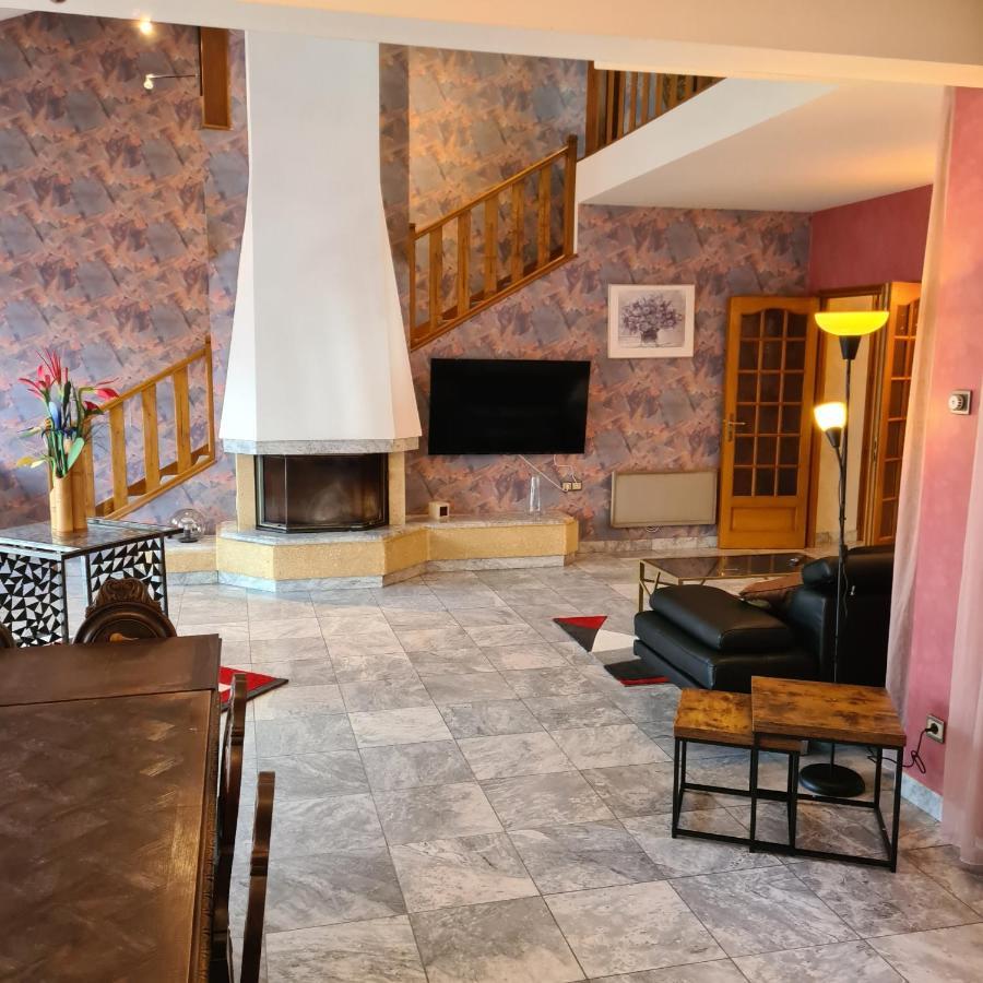 Le Gite De Massiac Extérieur photo